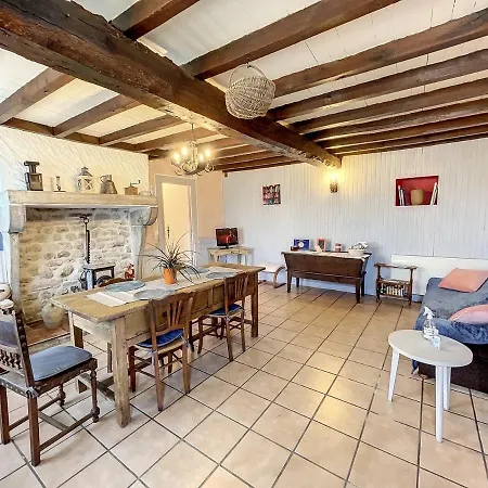 Appartement Independant Plein De Charme 2 Chambres Gannat Exterior foto